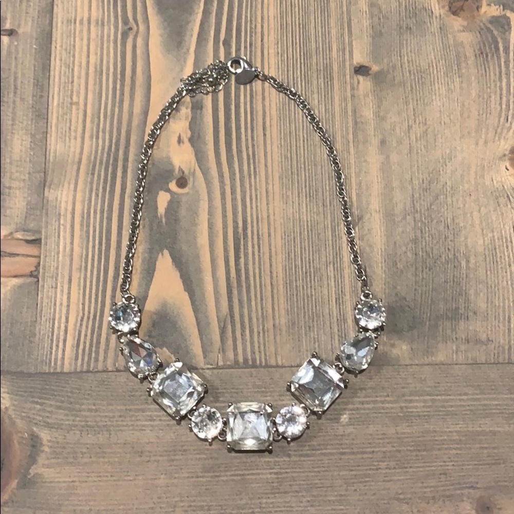 Express necklace